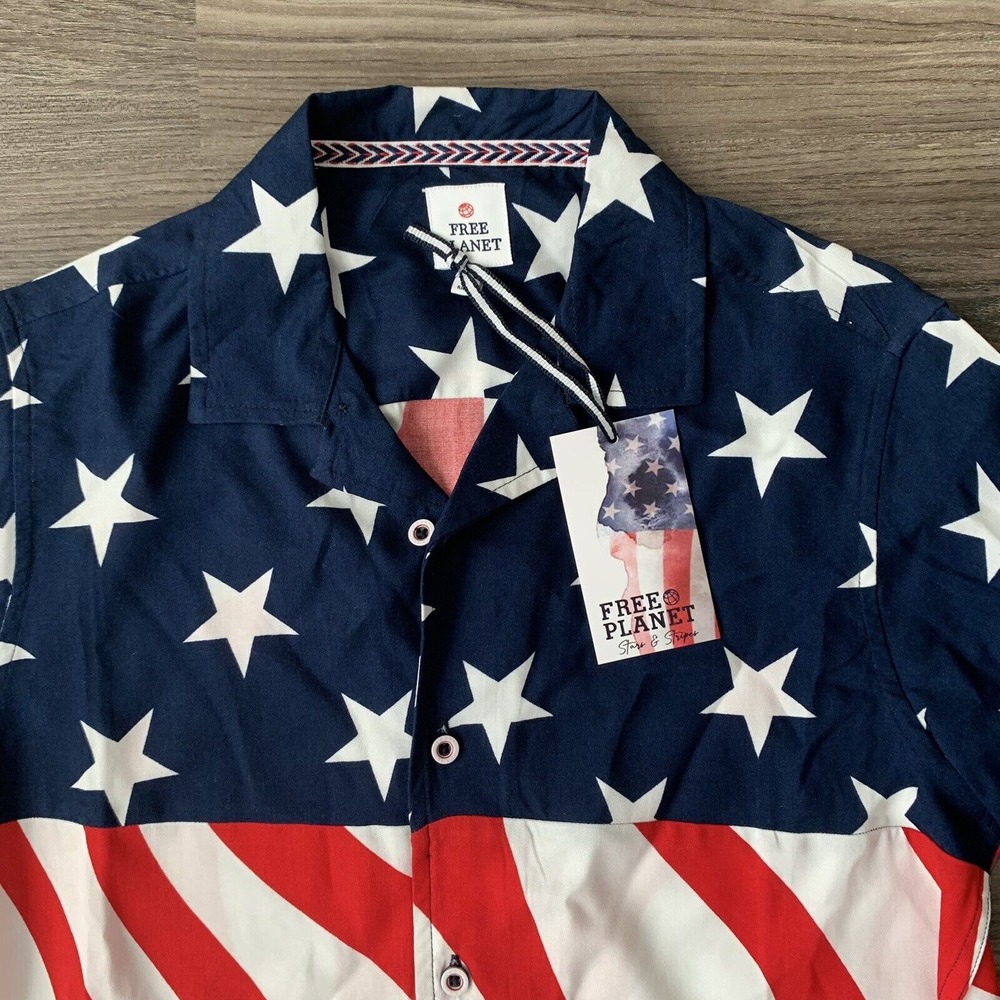Free Planet NWT PATRIOTIC AMERICAN FLAG SHIRT, MEN'S‎ SIZE XS USA 4th Of July